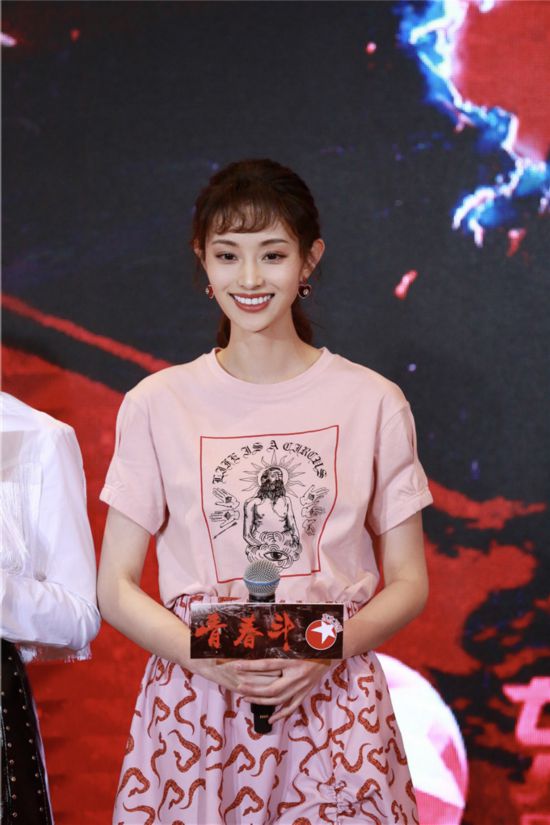 盖玥希诠释"别人家的孩子 口嫌体直谈恋爱