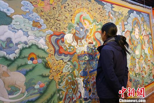 筆尖的蓬勃生機(jī)甘肅夏河唐卡成文化產(chǎn)業(yè)發(fā)展亮點(diǎn)