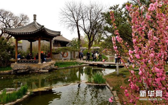 （社会）（3）北京：前门东区展新颜
