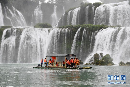 ����ᣩ��3�������������ٲ�ӭ����