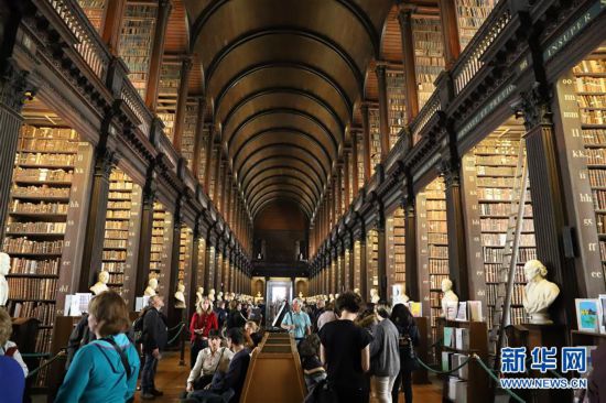 （国际·世界读书日）（1）漫步都柏林三一学院图书馆