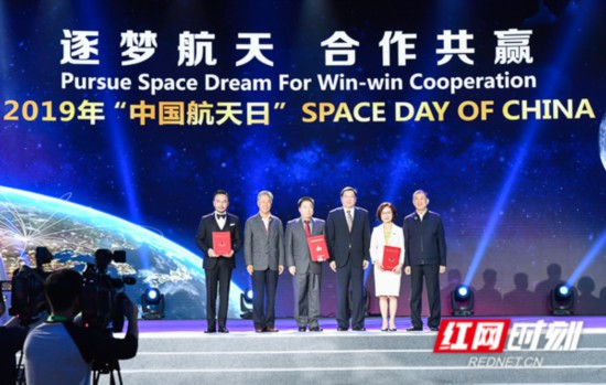 工信部招聘_工信部人才交流中心第五届高级人才洽谈会在京举行(4)