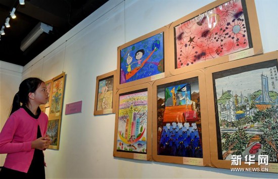 （文化）（1）第十届海峡两岸少儿美术大展在台北开幕