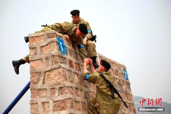 中俄海上联合-2019演习进行陆战分队军事竞