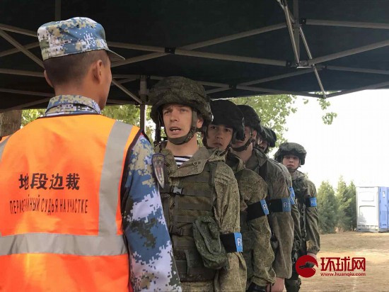 中国海军陆战队在青岛赢了“战斗民族”