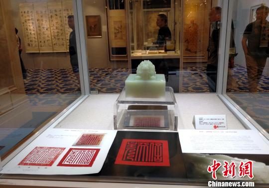 最大體量乾隆白玉玉璽亮相北京保利春拍上海預展