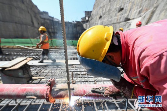 （壯麗70年·奮斗新時代）（8）烏東德水電站建設如火如荼