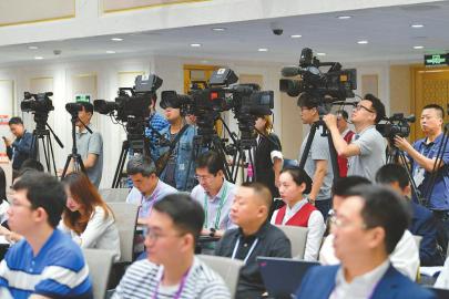 庆祝新中国成立70周年四川专场新闻发布会实录（下）