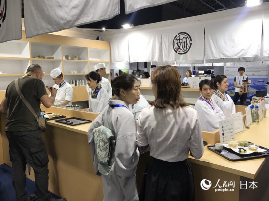在G20峰会媒体中心感受大阪风情