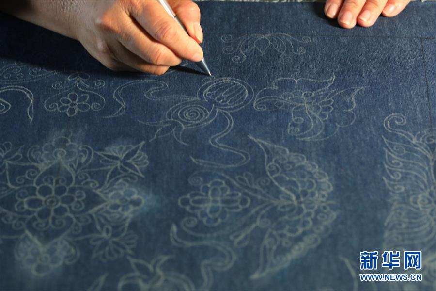 ���Ļ�����1��ˮ����β�壺����ϵġ��ʯ��