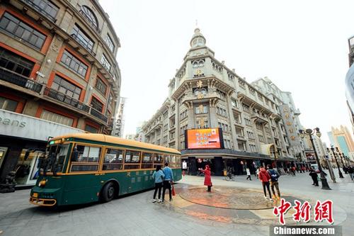 住建部选取武汉等9城试点规范城市户外广告设施管理
