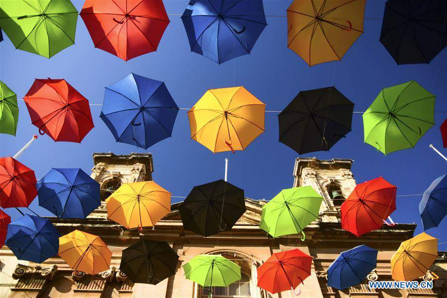 MALTA-ZABBAR-UMBRELLAS