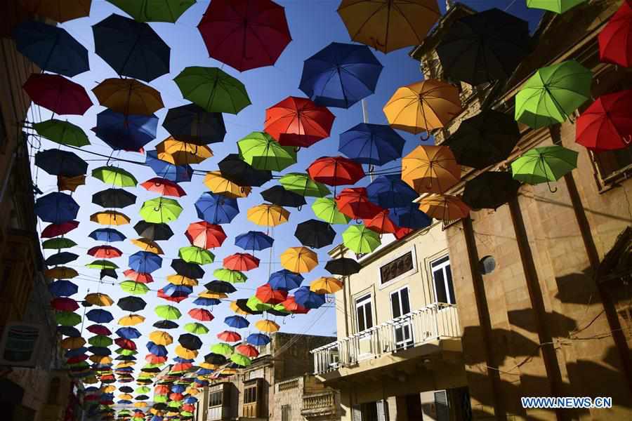 MALTA-ZABBAR-UMBRELLAS