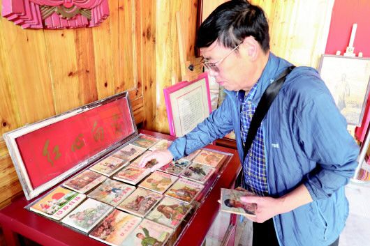“小人书”记录火热年代 连环画传承红色记忆