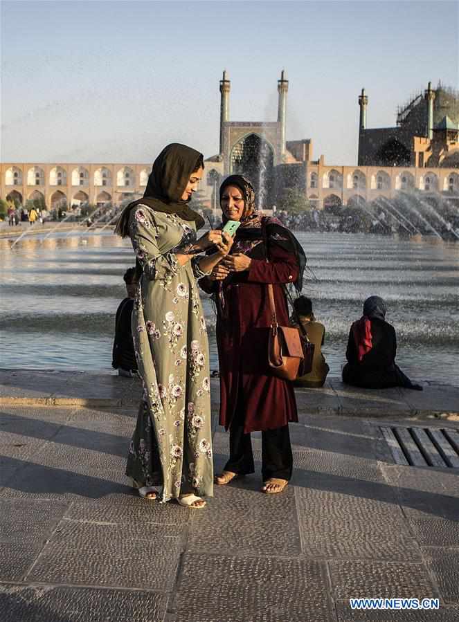 IRAN-ISFAHAN-NAGHSHE JAHAN SQUARE