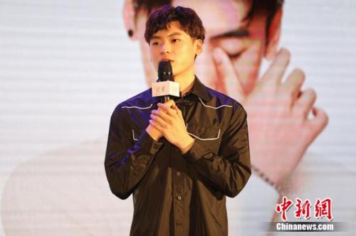 隔壁老樊首张专辑《我曾》发布快手助力好音乐“发声”