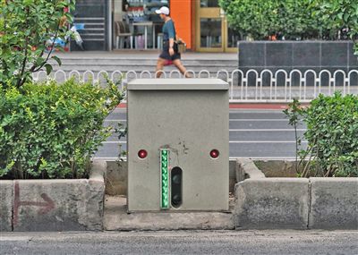 北京街道可综合执法 东城区幸福大街增设尾气检测探头