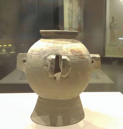 甘肃玉门：清泉乡出土神秘文物 众专家无法定名