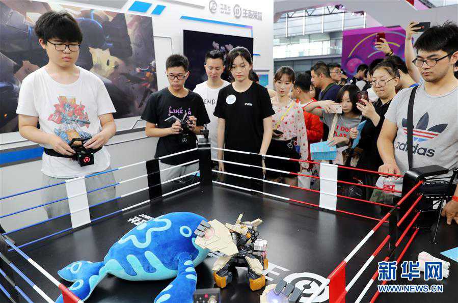 �����ã���7���й��������뻥������չ�����ڻ���Ļ