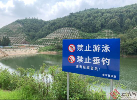 柳州市板桥镇板桥村人口_保山板桥镇板桥街图片(3)
