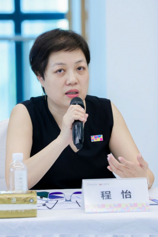中国服装设计师协会广东代表处成立暨“时尚大浪”圆桌沙龙圆满举办