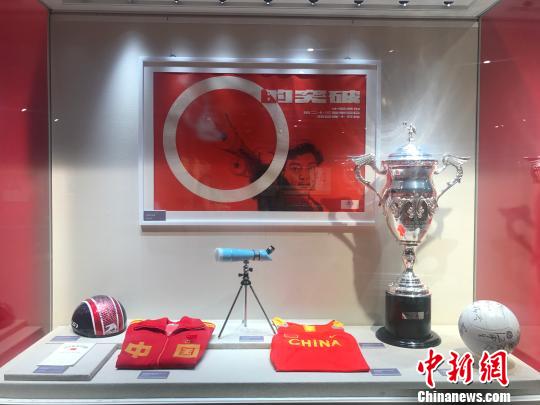 退休仍是“射击人”许海峰寄语年轻“射手”