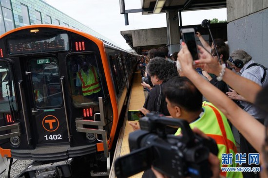 （國際）（1）中車在美生產首批地鐵車輛正式載客運營