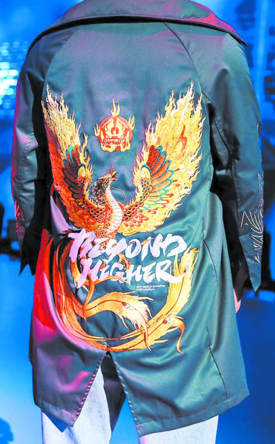 蜀绣闪耀王者荣耀世界冠军杯总决赛