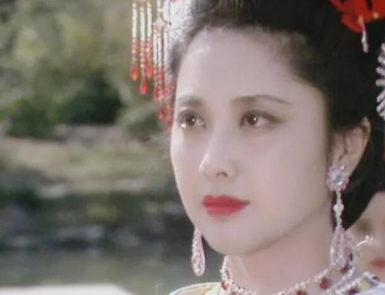 朱琳饰演的女儿国国王之美,打动了整整一代人. 【1】【2】【3】【4】