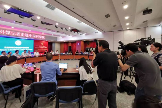 中国巨变下科学家的创新之路
