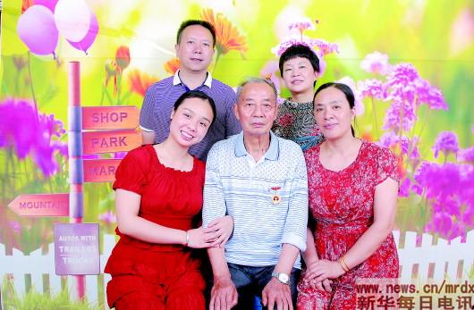 四代邱老师,见证70年教育变迁