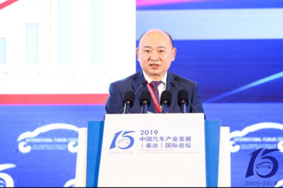 江淮汽车董事长_江淮汽车