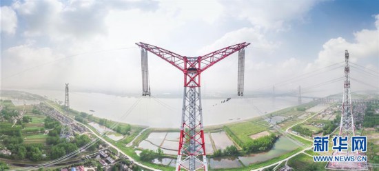 (壮丽70年·奋斗新时代——共和国发展成就巡礼·图文互动)(3)从“用不上”到“有保障”——共和国能源业发展成就巡礼