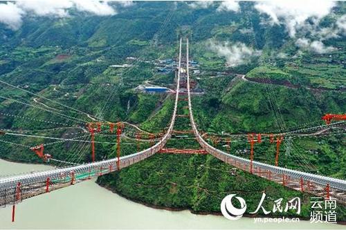 麻辣财经:史上最大的“贫困普查”,改变了多少人命运