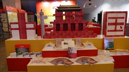 揭秘70周年成就展幕后：1949、1978、2012三大历史节点串起接续“奋进的山东”