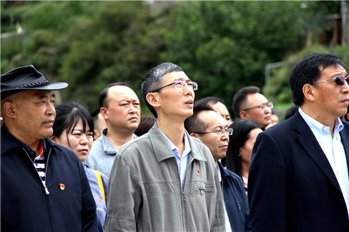 阿坝州举办专题辅导讲座开展革命传统教育