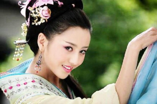 盘点古装装扮最美女星:刘亦菲惊艳,谁最美?