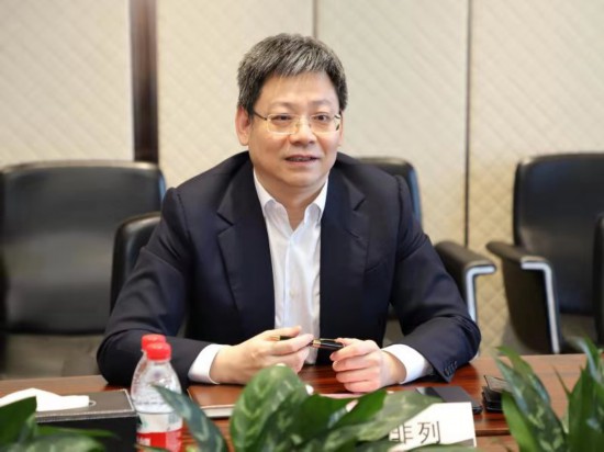 飞尚董事长_董事长办公室图片