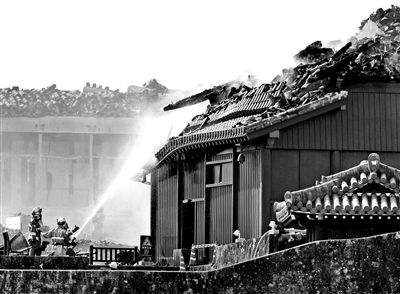 日本冲绳世遗景点失火尽毁首里城建筑风格仿照中国古代庙宇建筑