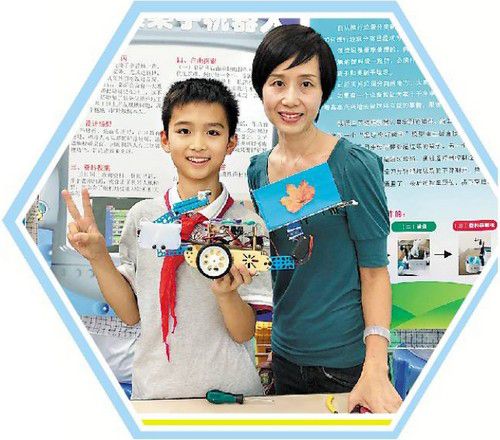 实力宠妈小男生为妈妈发明擦桌机器人