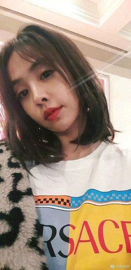 论女星抵抗食物诱惑的能力 杨幂吃米线只吃一