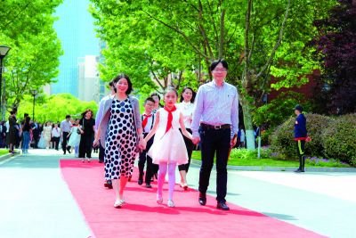 新城小學南校開展的小學生成長儀式教育活動