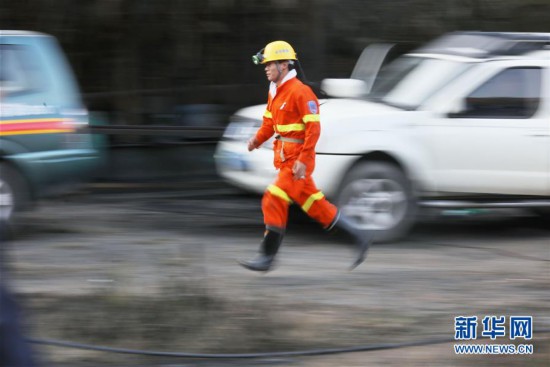 （突發事件）（4）貴州省安龍縣發生煤礦事故致14人死亡2人被困 救援正在進行
