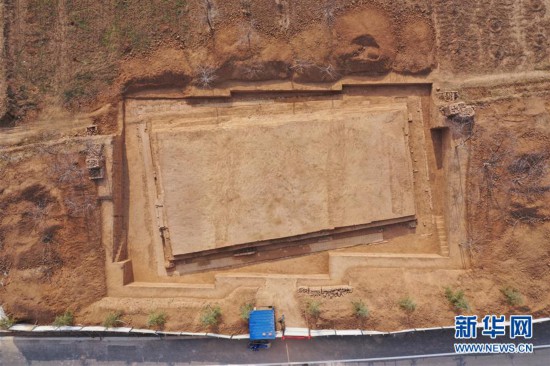 （圖文互動）（1）陜西唐豐陵遺址發(fā)現(xiàn)大量建筑構(gòu)件及石刻
