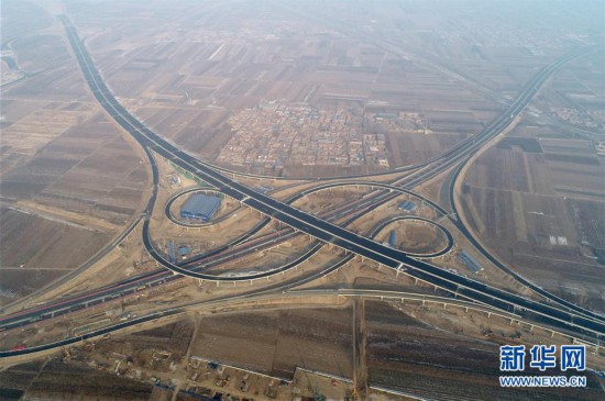 （經濟）（1）北京大興國際機場北線高速公路廊坊段主體完工