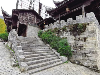 大宁古城古色古香的亭台楼阁