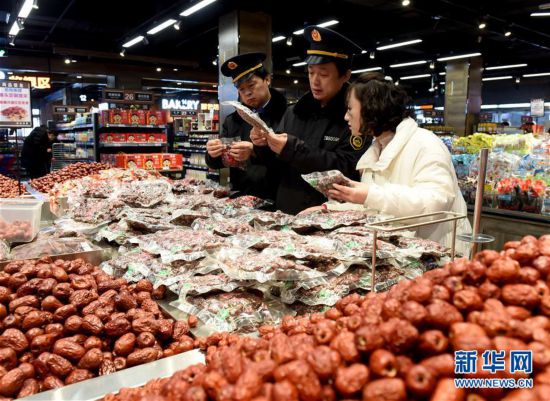 （社會）（2）河北威縣：嚴檢細查 護航節日食品安全