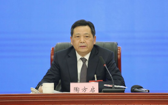 安徽省宣城市委书记陶方启向人民网网友拜年