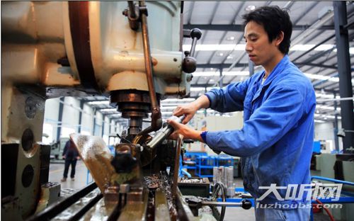 泸县2000年GDP_泸县二中