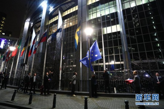 �����ʣ���8��ŷ����ή��Ӣ������